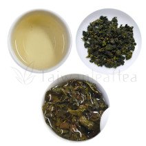Honey GABA Oolong / Cui Yu / Tea #13 (蜜香翠玉) Honey GABA Oolong / Cui Yu / Tea #13 (蜜香翠玉)