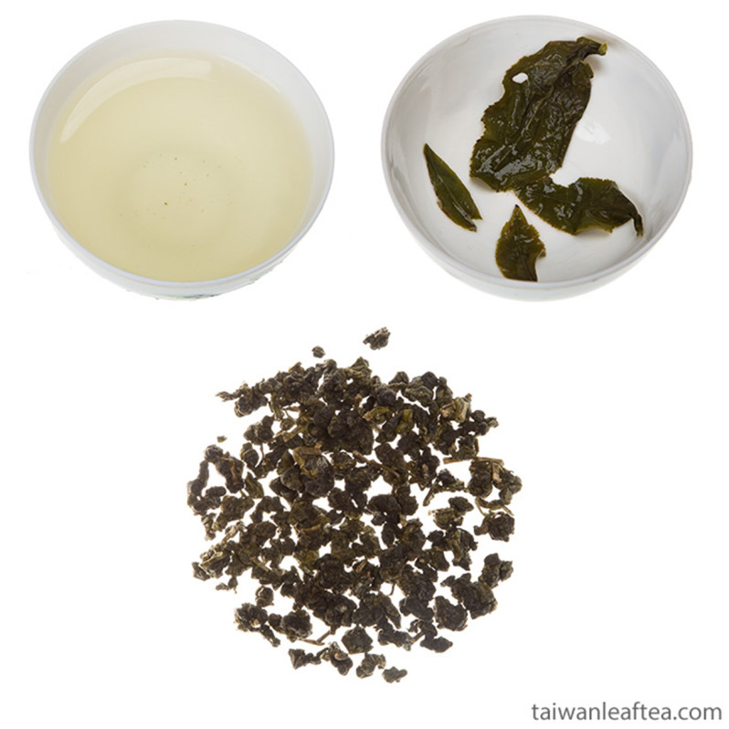 Medium Backed Alpine Mountain Alishan Oolong Tea (阿里山頂石槕濃香) Main Image