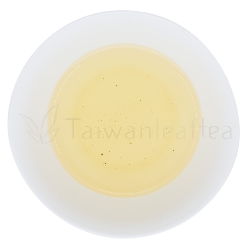 Spring Alpine Oolong from Dayuling Plantation 88K (大禹嶺春茶) Image 1