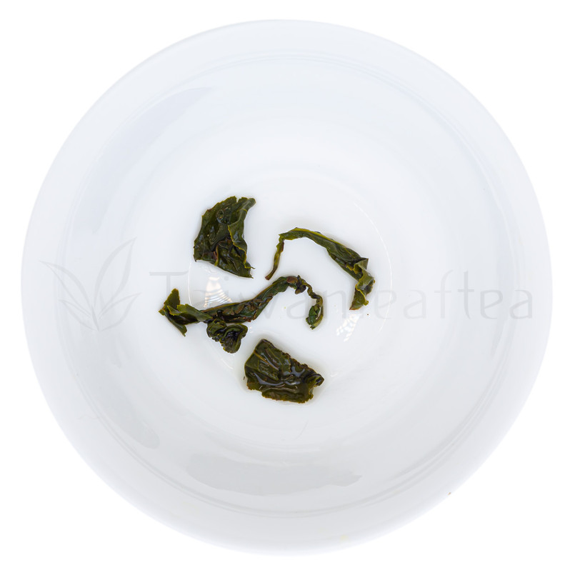 Spring Alpine Oolong from Dayuling Plantation 88K (大禹嶺春茶) Image 3